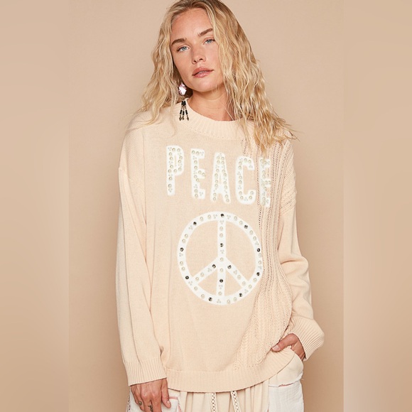 #052 3 Left! POL peace patch with pearl stud - Picture 2 of 5